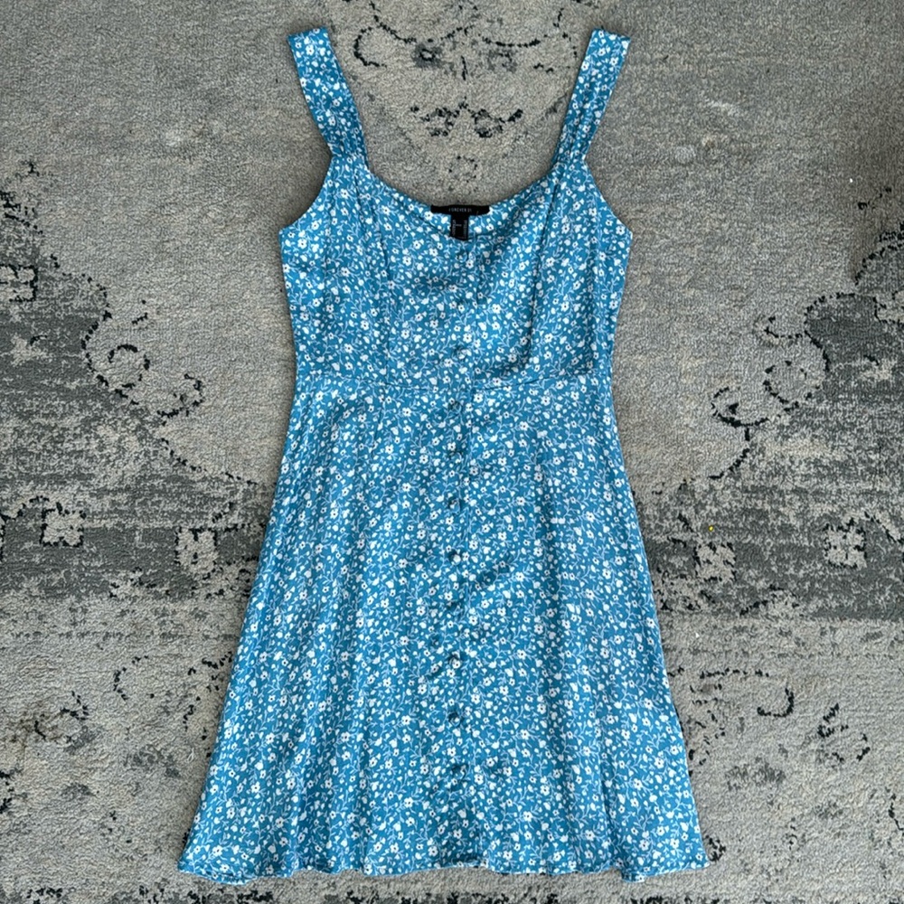 Blue floral mini